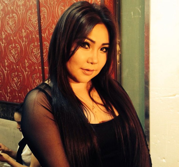 Жүжигчин Ш.Жавхлан 14 жилийн өмнө ийм охин байжээ